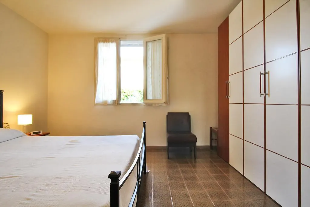 Apartment Salo- Direct Access To Garda Lake 0*, Сало Италия